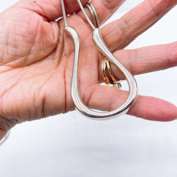 Silpada 925 Sterling Silver Tubular Horseshoe Pendent on Long Snake Chain Neckla - Picture 3 of 12